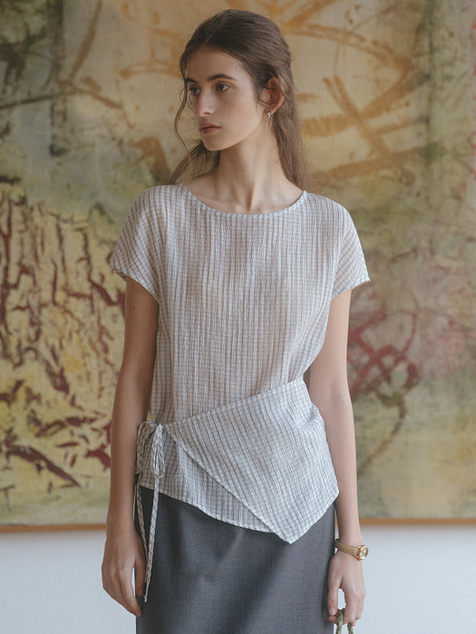 Tillidie Raglan wrap detail blouse Ivory