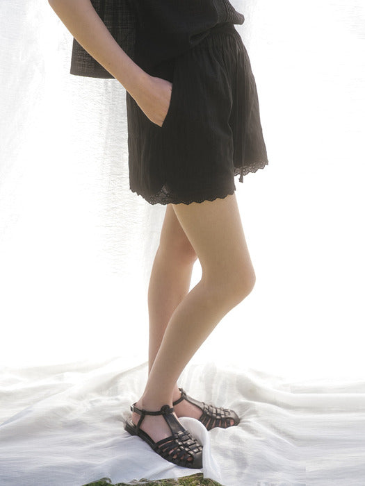 Tillidie Lace soft shorts Black