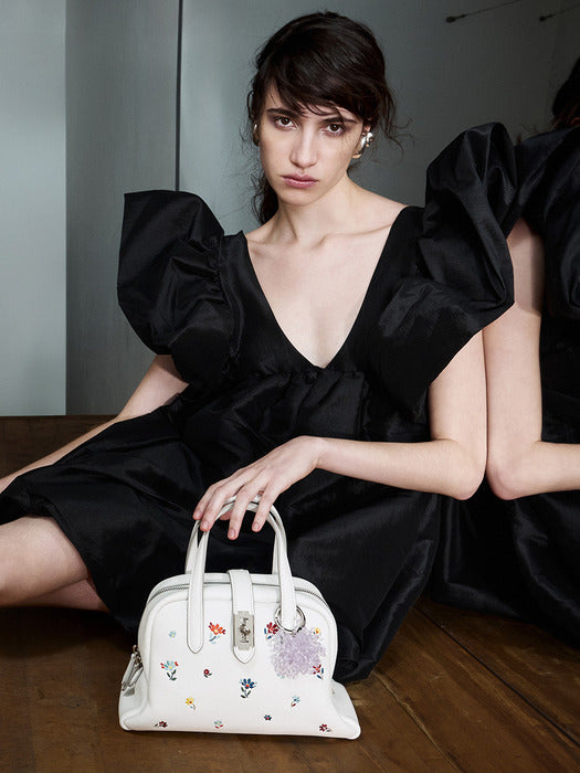 Vunque Toque Quizas Tote S White