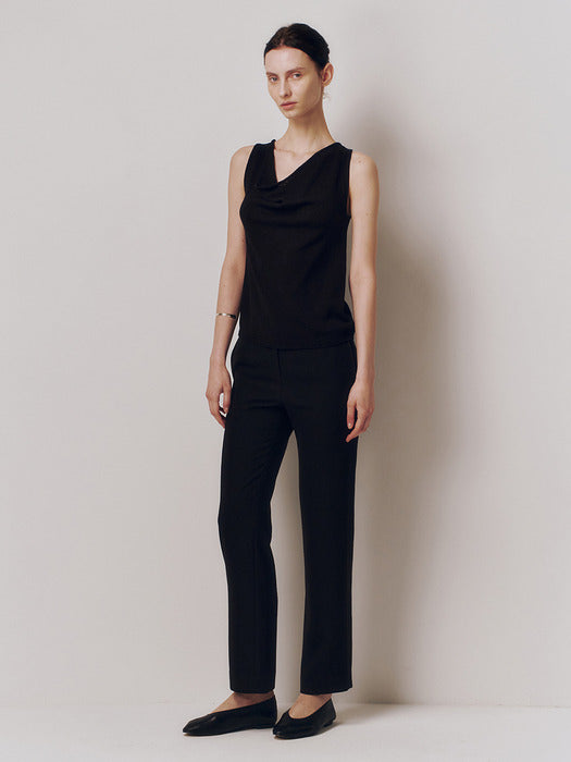 Kindersalmon Sorie Cowlneck Top Black