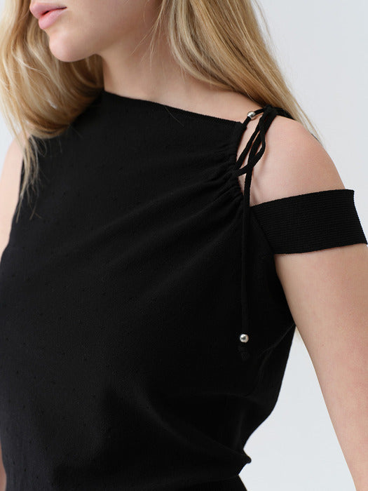 Raive Shoulder Strap Detail Knit