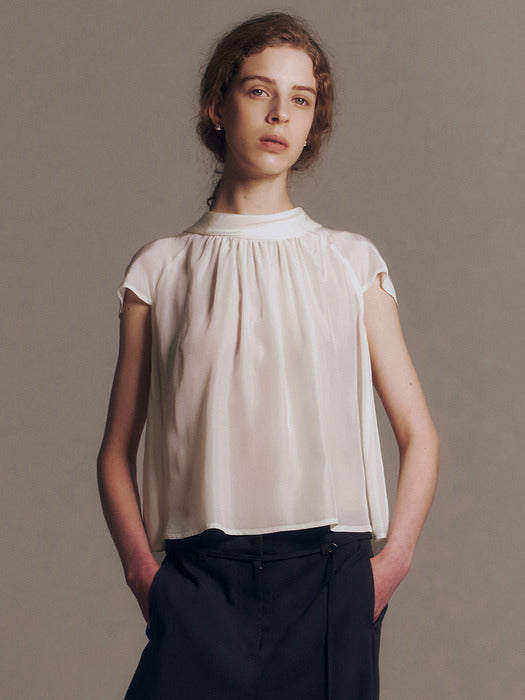Kindersalmon Gather Blouse Pearl