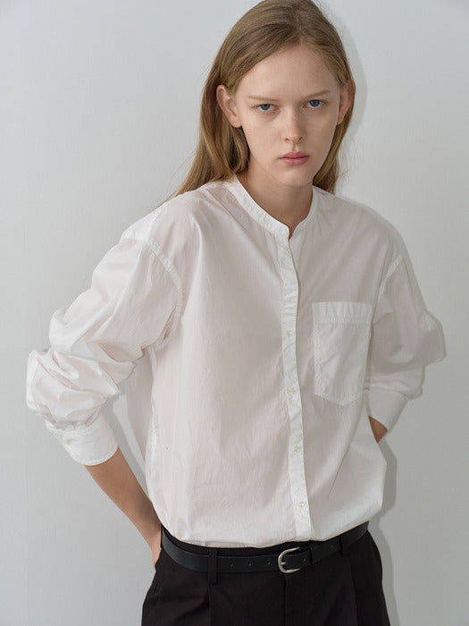 Facade Pattern Band Collar Pocket Shirt white