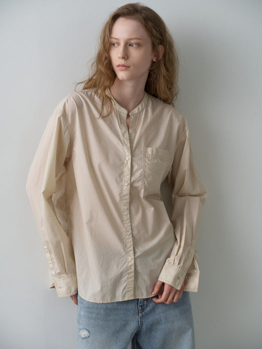 Facade Pattern Band Collar Pocket Shirt beige