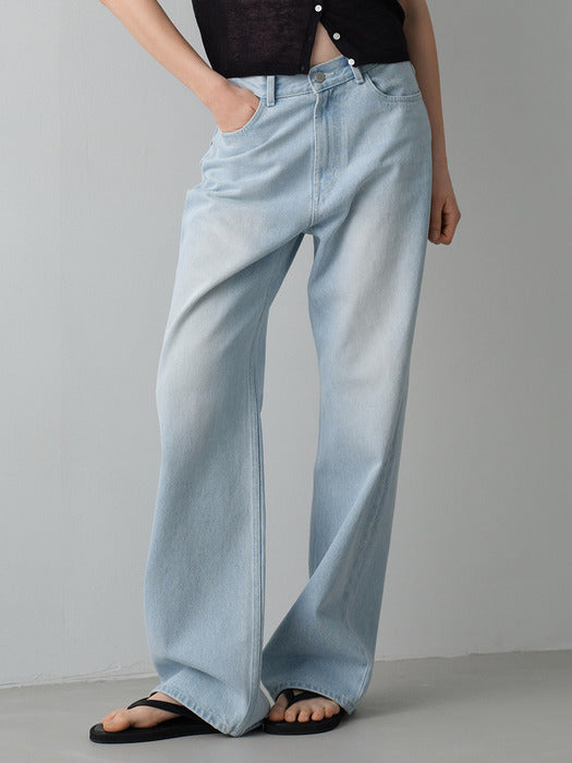 Facade Pattern High-waist Straight Denim pale indigo
