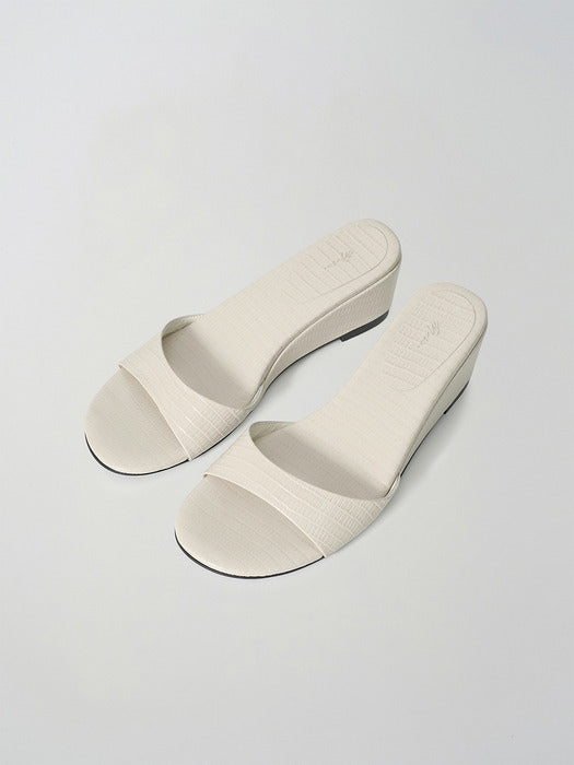 Moia wedge mule (ivory)