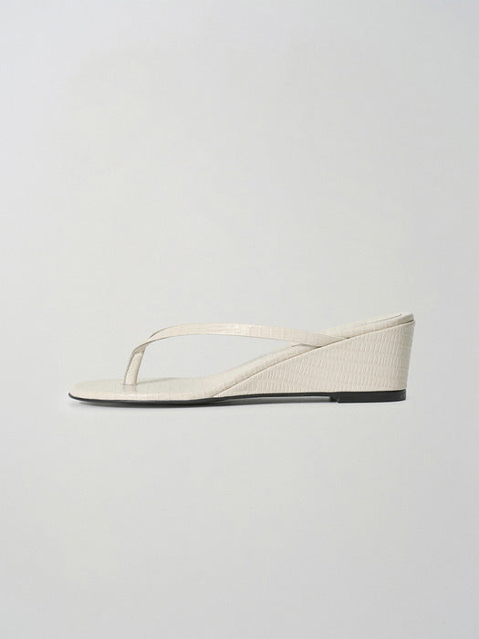 Moia wedge flip-flops (ivory)