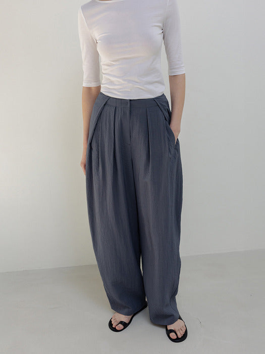 Moia airy tuck pants (slate blue)