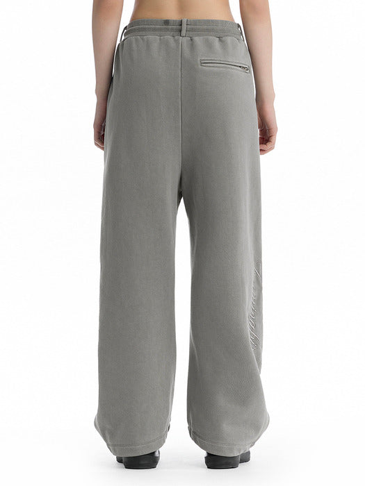 Wconcept_Treemingbird Embroidered Logo Curved Sweatpants [ Light Gray ]