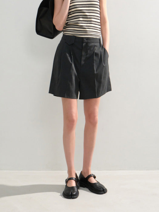 Grove 26Hs Noma Pintuck Shorts