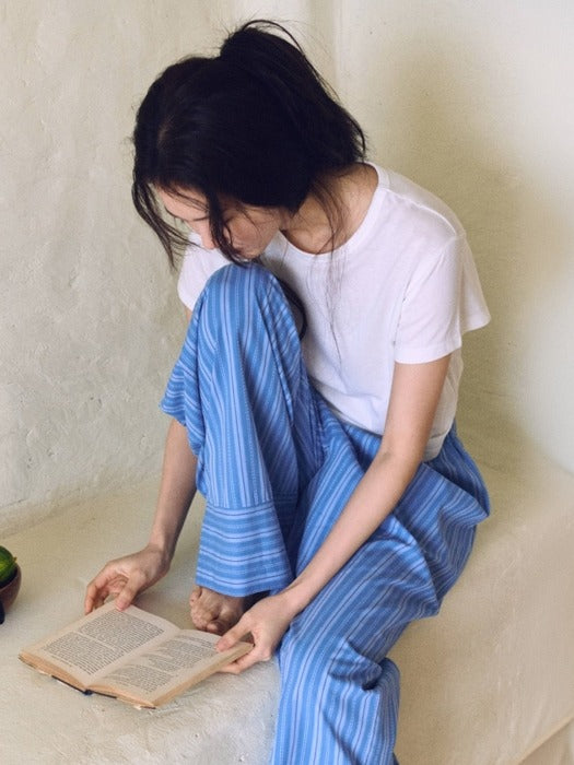 Mango Maniplease Dust Crop Tee