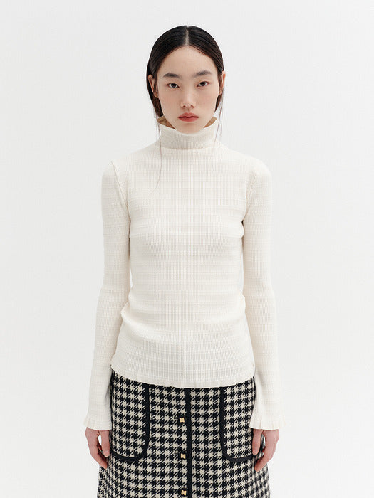 Eenk Slim High-Neck Knitwear Top - White
