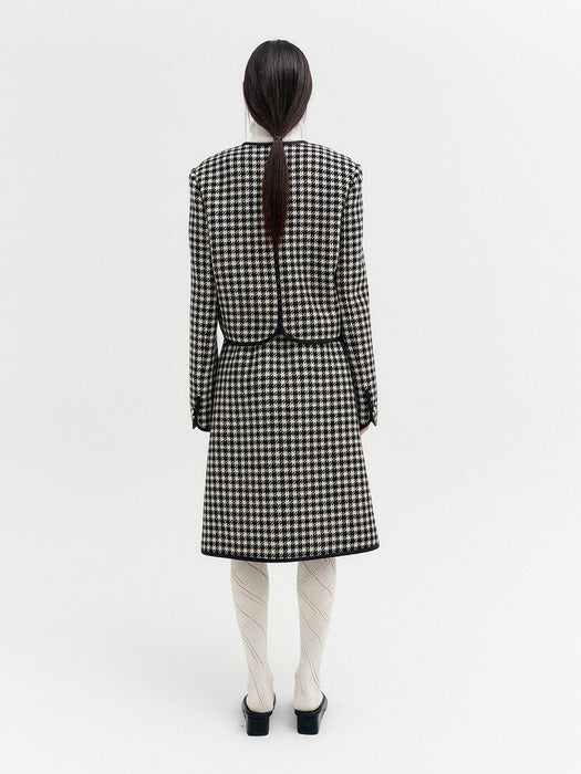 Eenk Trim Panel Short Jacket - Black