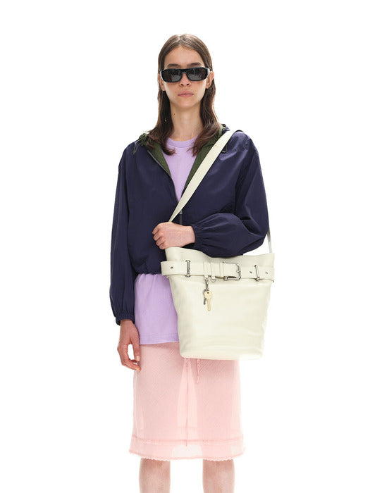 Osoi Bucket Brocle [STONE CREAM]