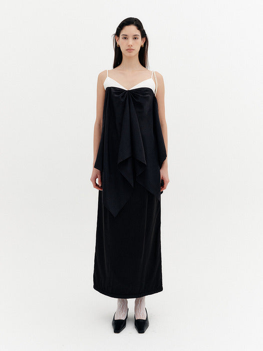 Eenk Flowy Drape Sleeveless Top - Black