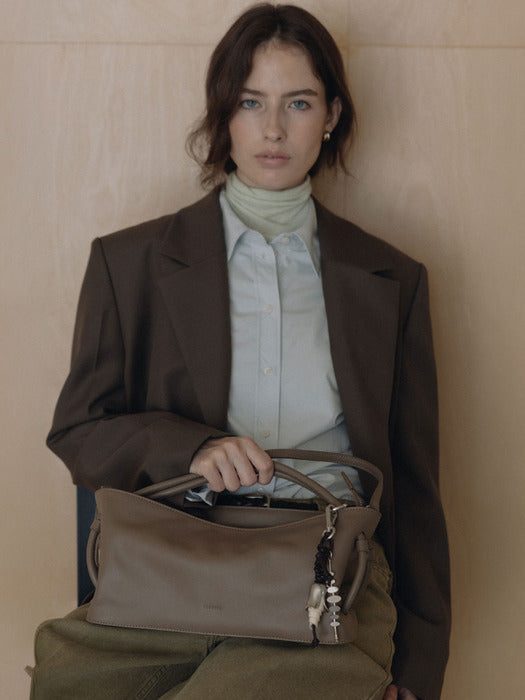 Loeuvre Balancoire Tote Medium