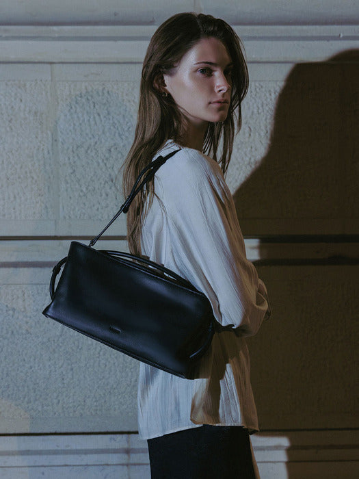 Loeuvre Balancoire Tote Medium