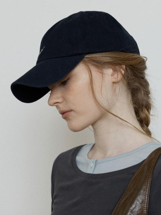 Wconcept_Depound edition lettering logo ball cap - navy