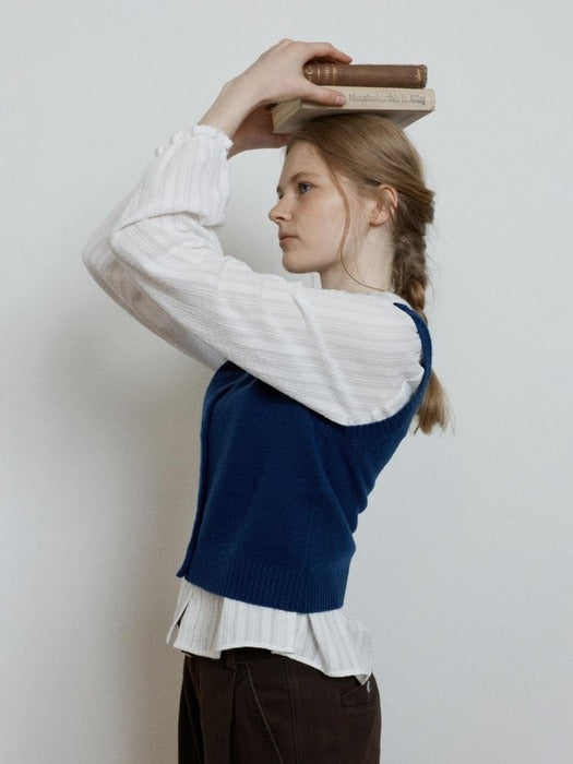 Wconcept_Depound textured frill pintuck blouse - off white