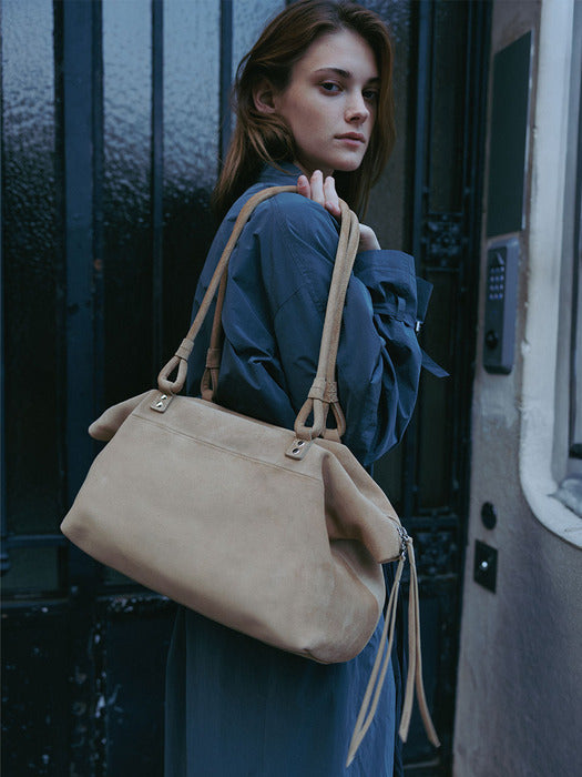 Loeuvre Delier Shoulder Large (suede ver.)