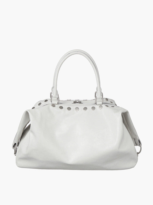 Margesherwood Dumpling Stud off white cracked