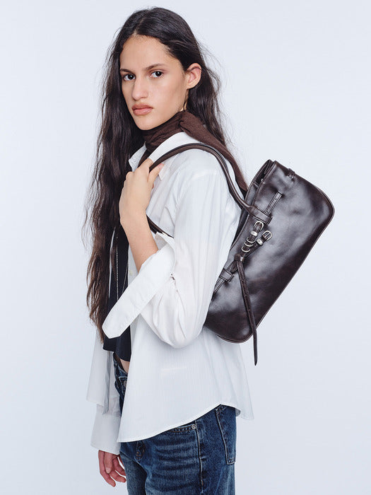 Margesherwood Grandma Used Shoulder Bag sepia pull-up