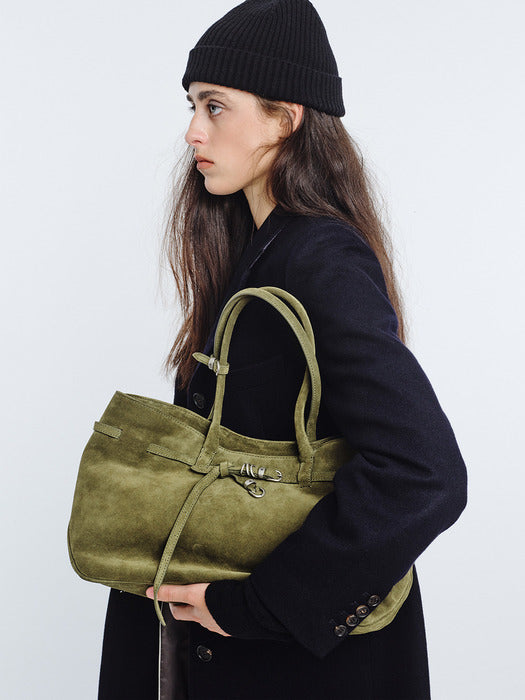 Margesherwood Grandma Used Bag Large dark olive suede