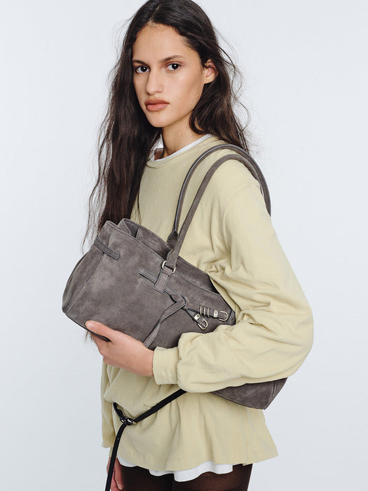 Margesherwood Soft Grandma Shoulder Bag grey suede