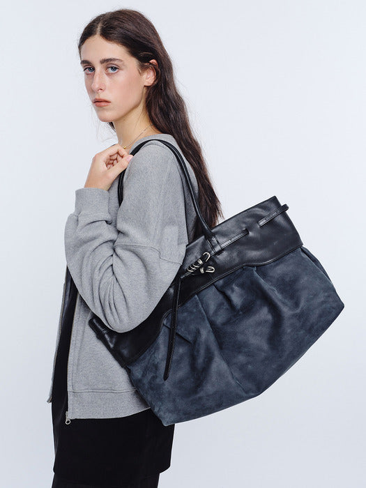 Margesherwood Soft Grandma Layered Bag black naked
