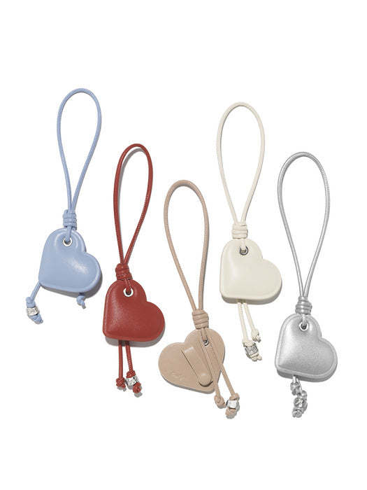 Carlyn Heart Holder Keyring