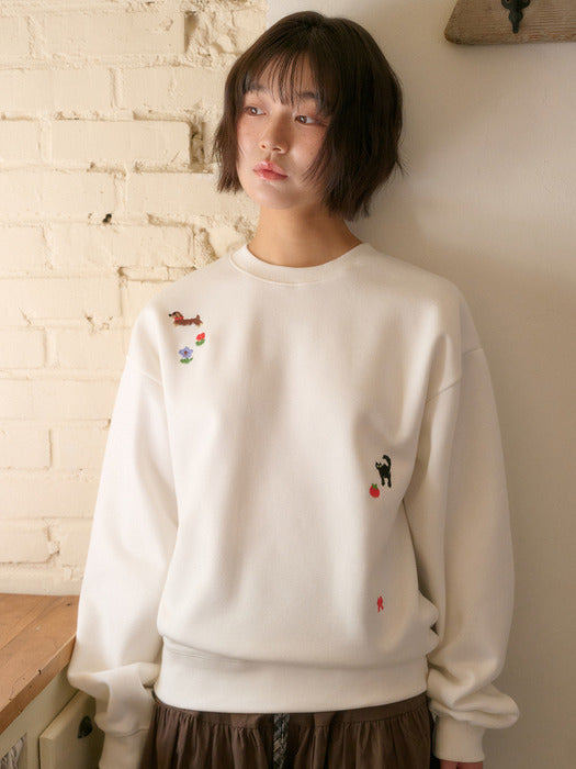Ambler Paint Friends Sweatshirts (Ivory)