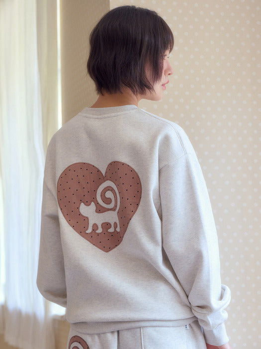 Ambler Warm Heart Cat Applique Sweatshirts (Oatmeal)