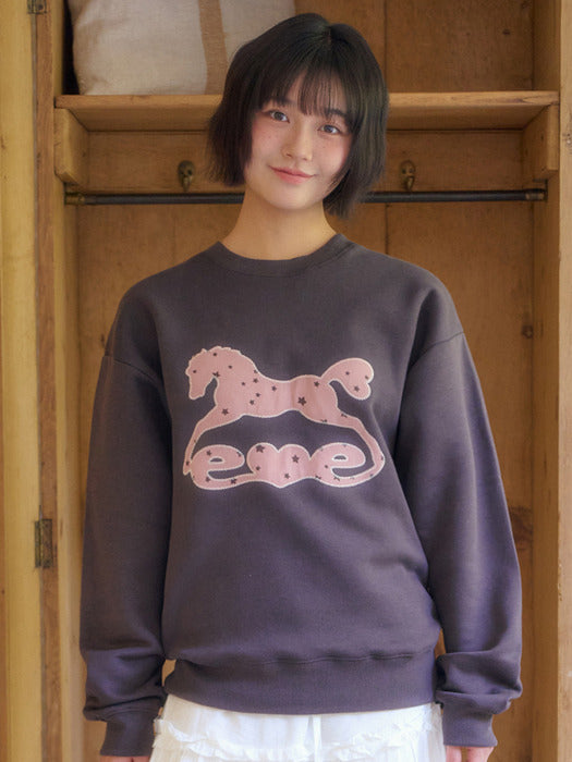 Ambler Vintage Heart Tail Horse Applique Sweatshirts (Dark Brown)