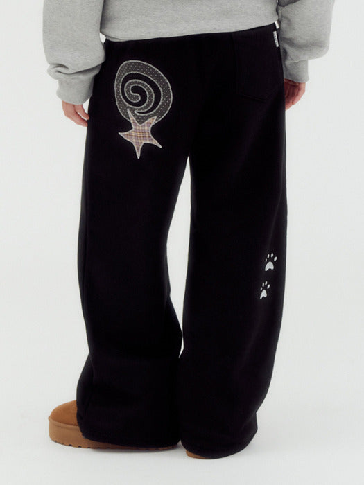 Ambler Star Curly Cat Applique 2-Way Wide Sweat Pants (Black)