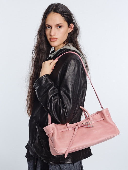 Margesherwood Grandma Used Bag tea rose pull-up