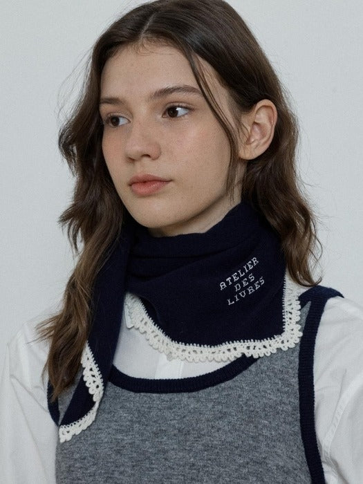 Depound cashmere blend crochet triangle muffler - navy