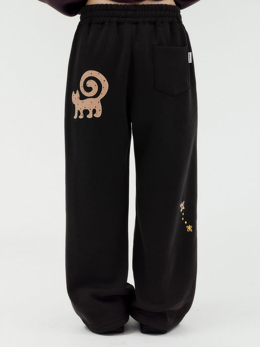 Ambler Warm Garden Cat Applique 2-Way Wide Sweat Pants (Black)