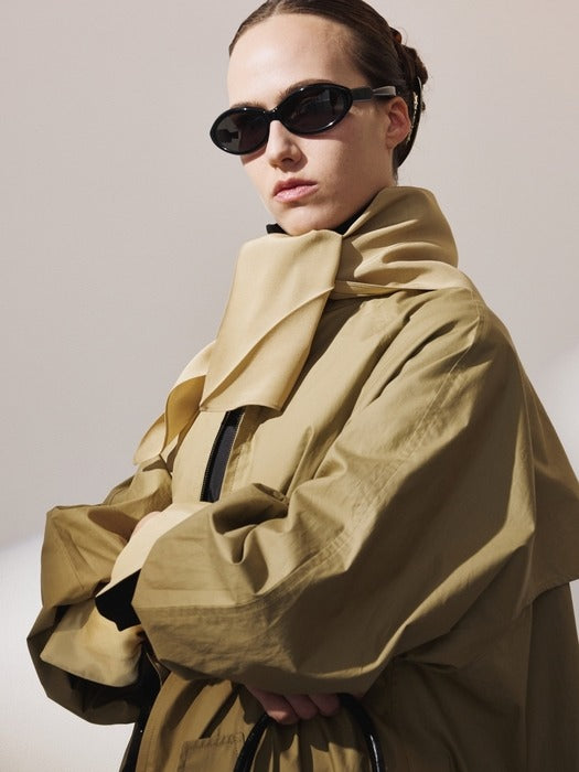 Recto Detachable Scarf Trench Coat (Khaki Beige)