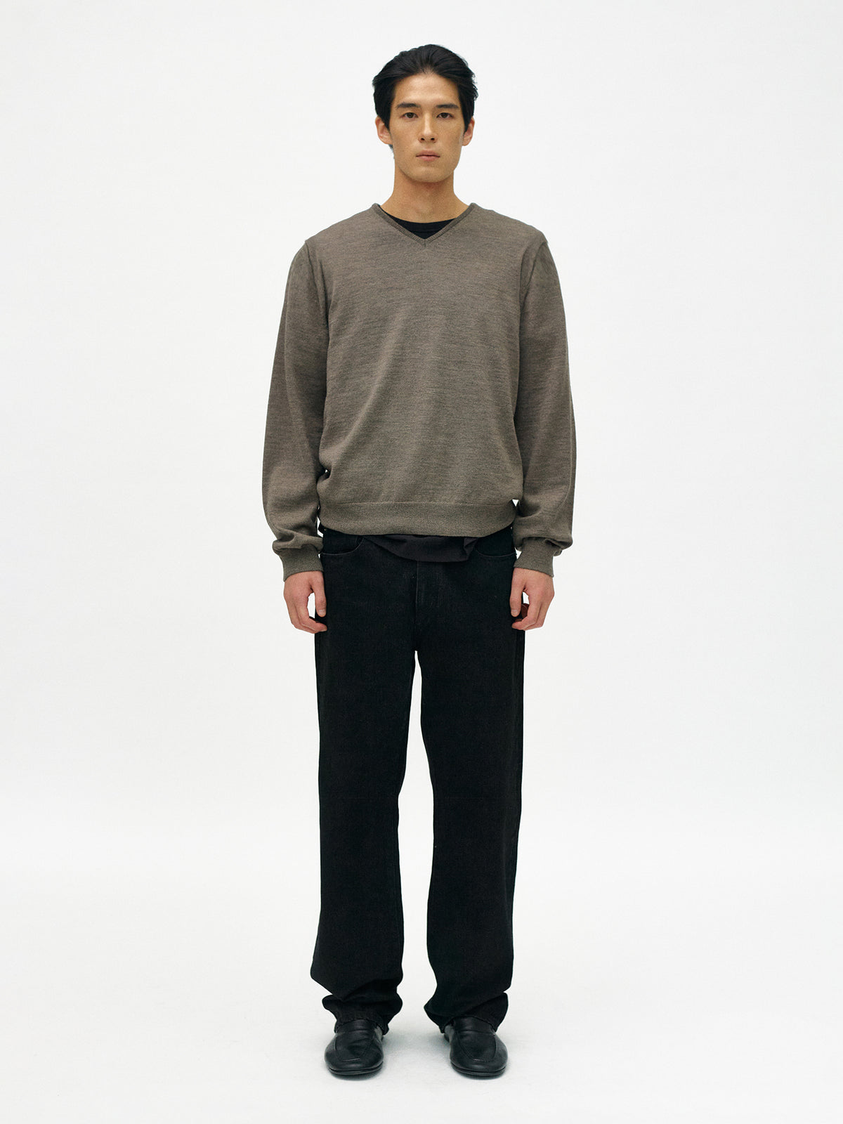 Nothing Written Foyer v-neck pullover (Mocha gray)