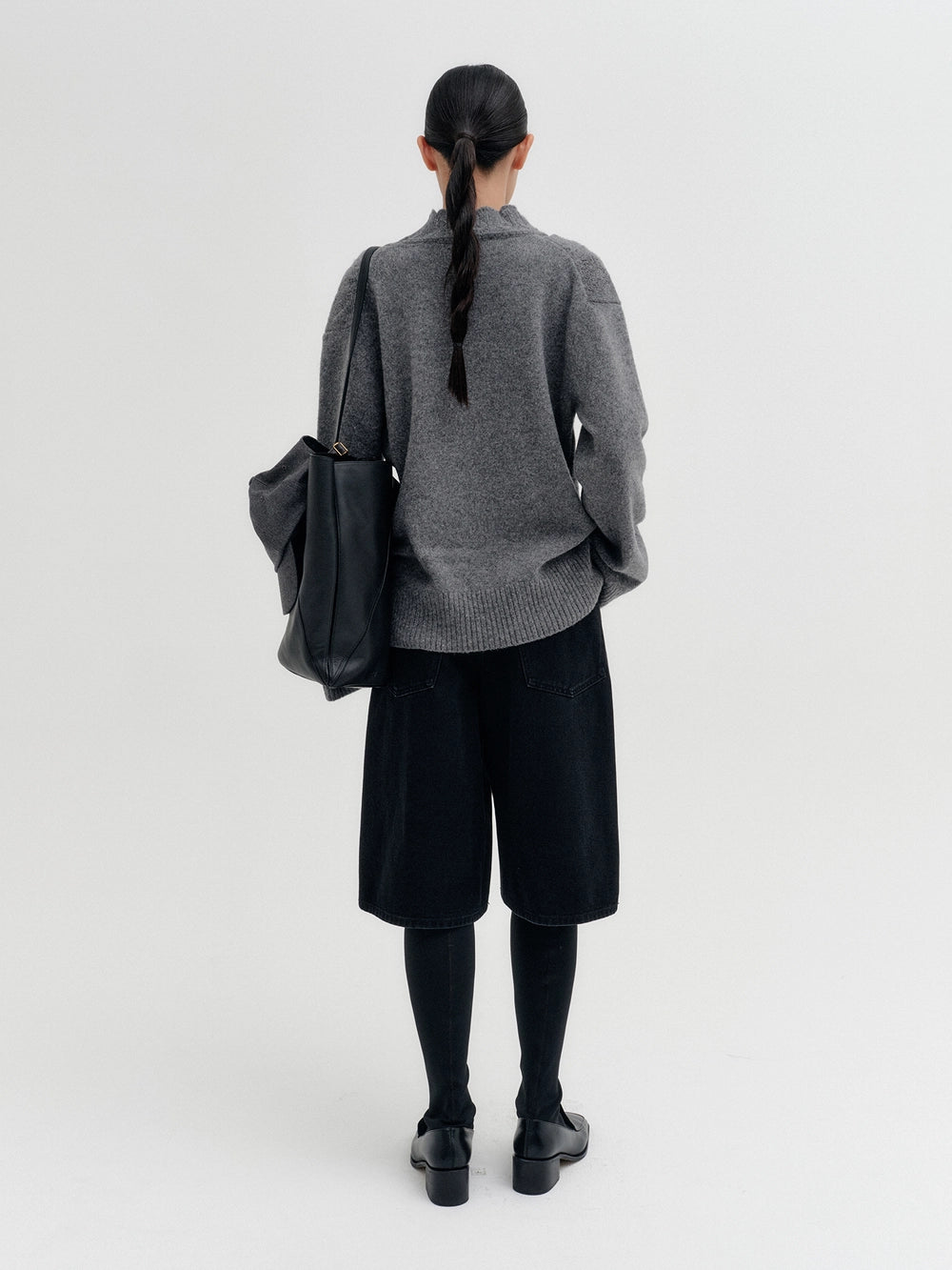EENK Double V-Neck Knitwear Top - Gray