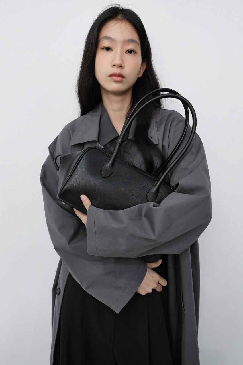 Dunst Soft Frame Compact Shoulder Bag Black