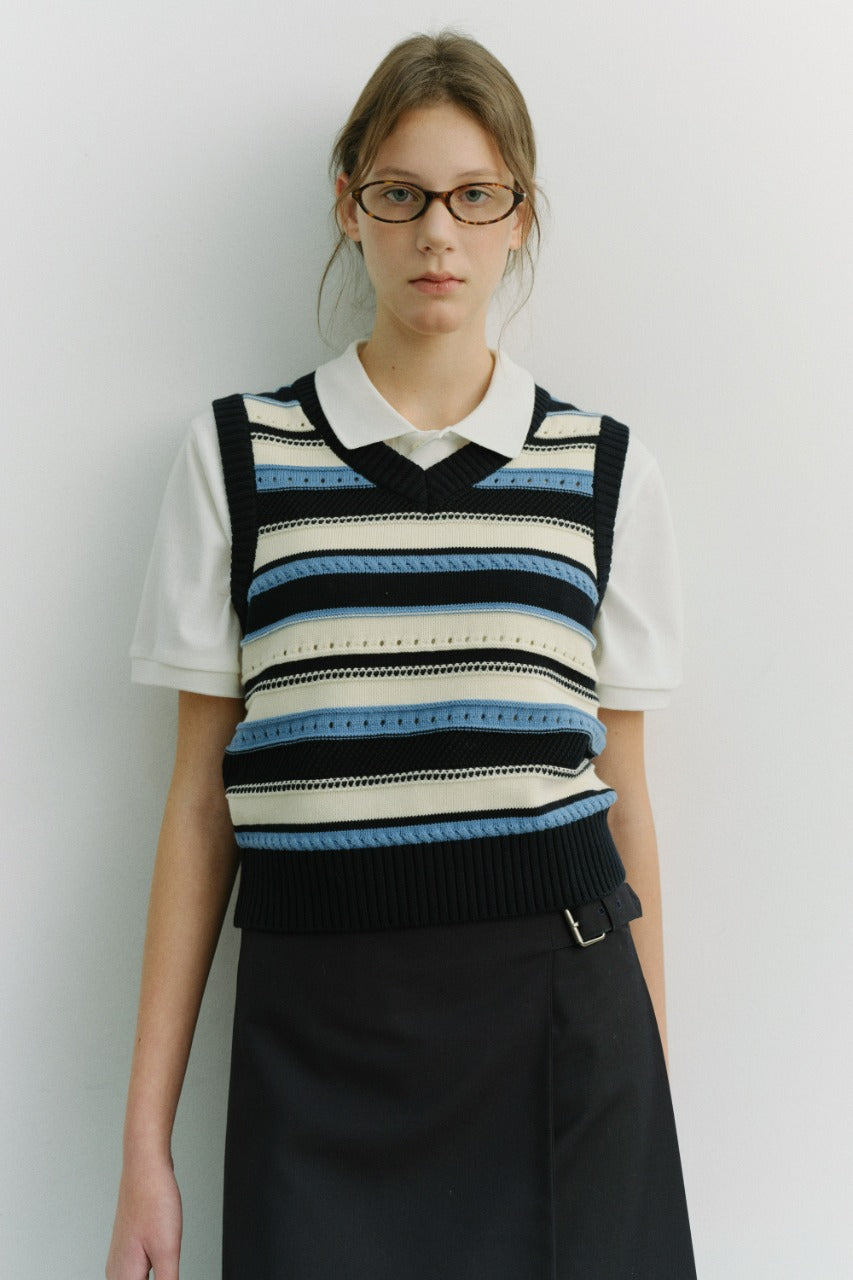 Dunst Unisex Crafted Striped Knit Vest Navy Cream