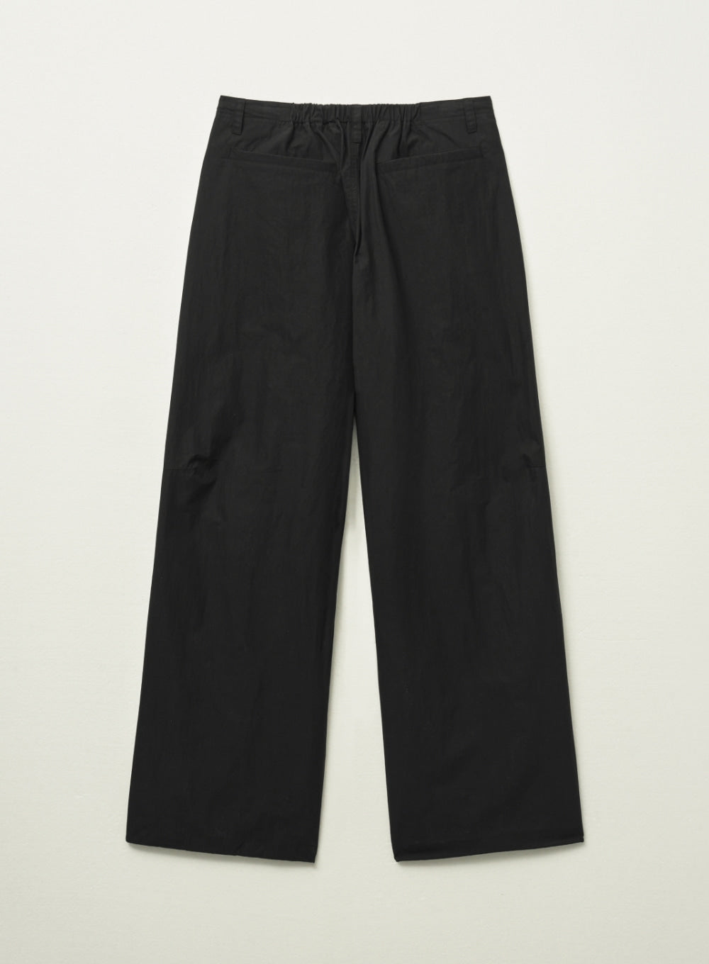 [satur] Curved Parachute Pants - Black