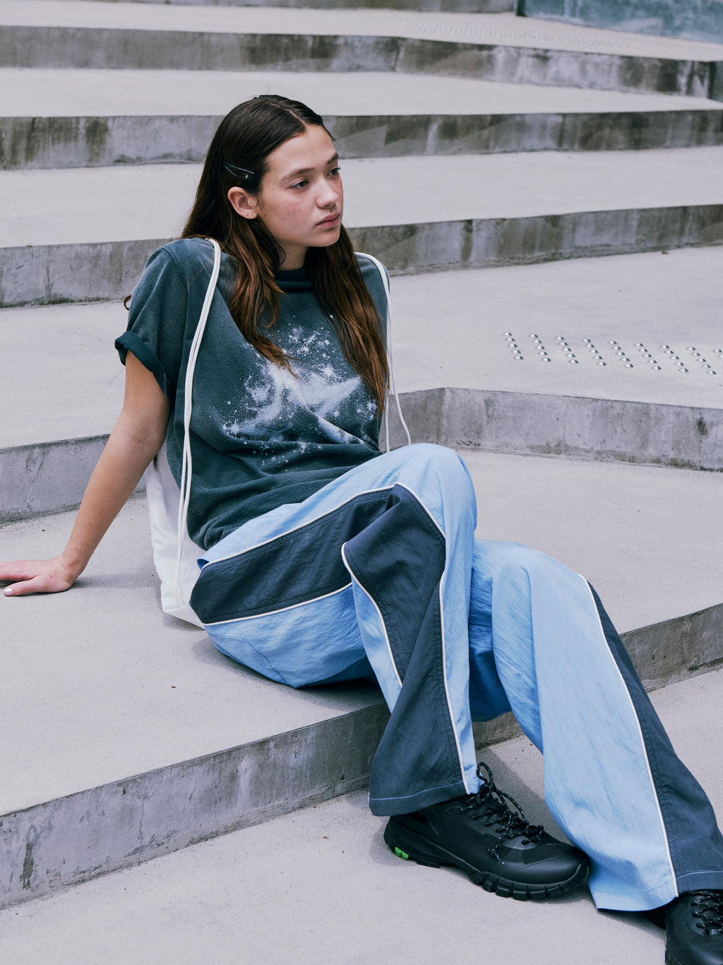 Low Classic Lc Loose-Fit Banding Pants - Blue Charcoal