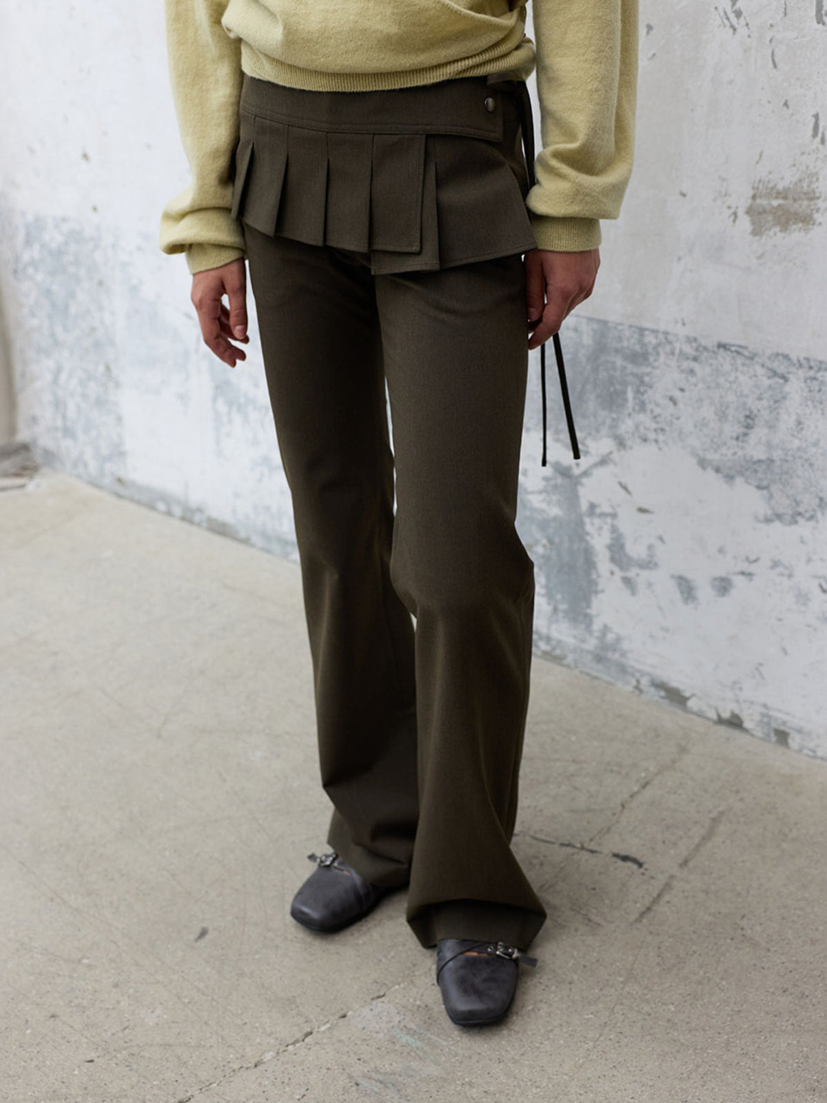 Raive Pleated Skirt-Layered Pants