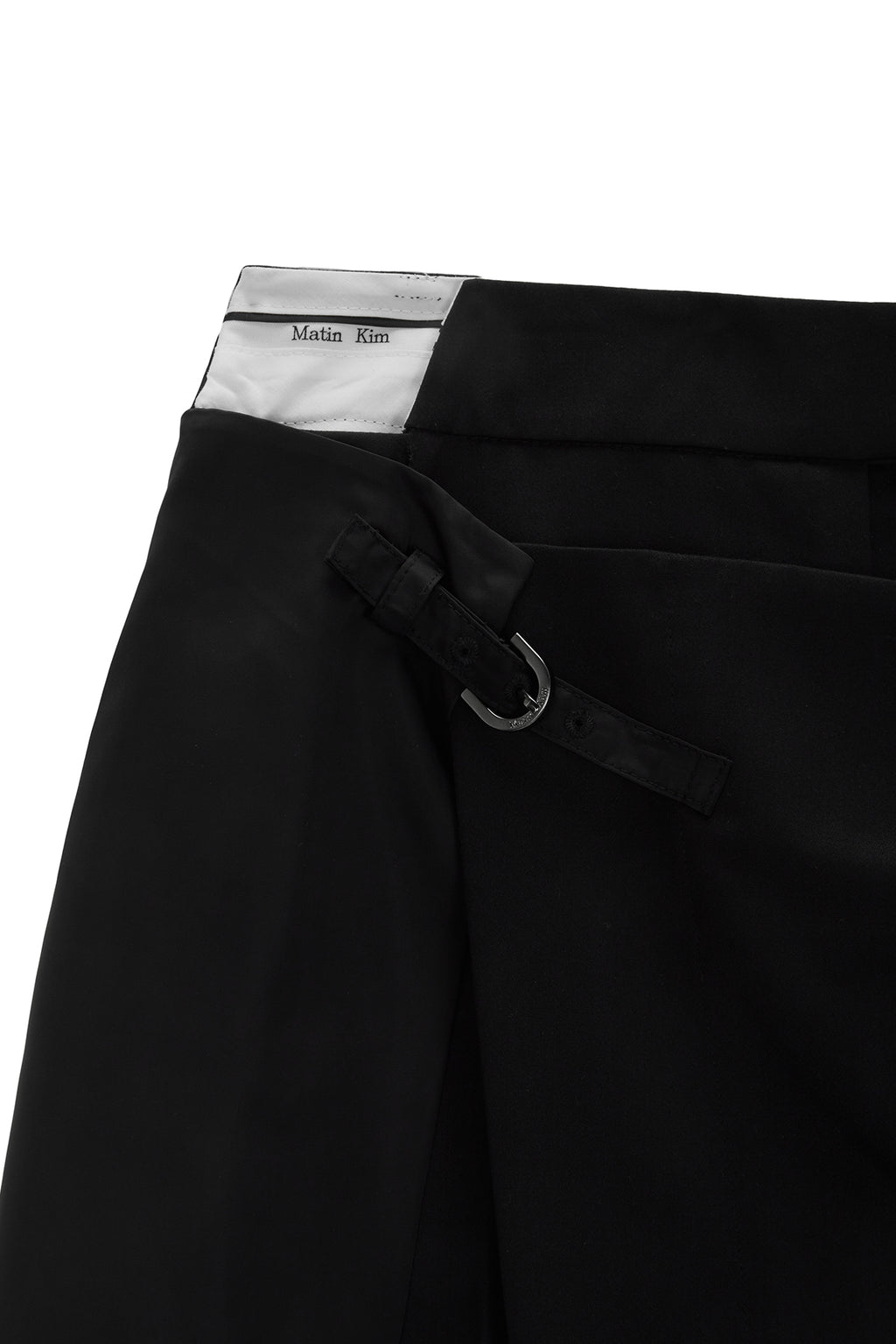 [matinkim] SLIT POINT SKIRT TROUSER IN BLACK