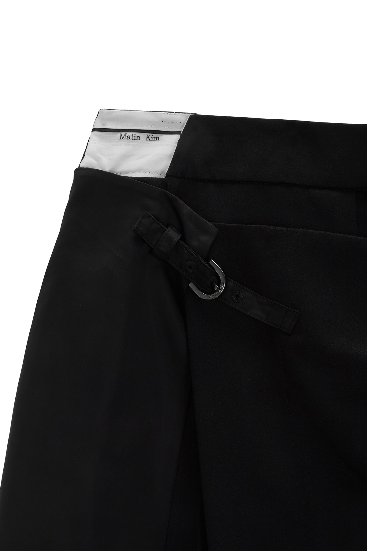 [matinkim] SLIT POINT SKIRT TROUSER IN BLACK