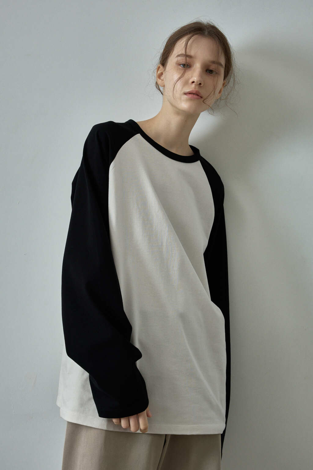 Facade Pattern Classic Raglan T-shirt