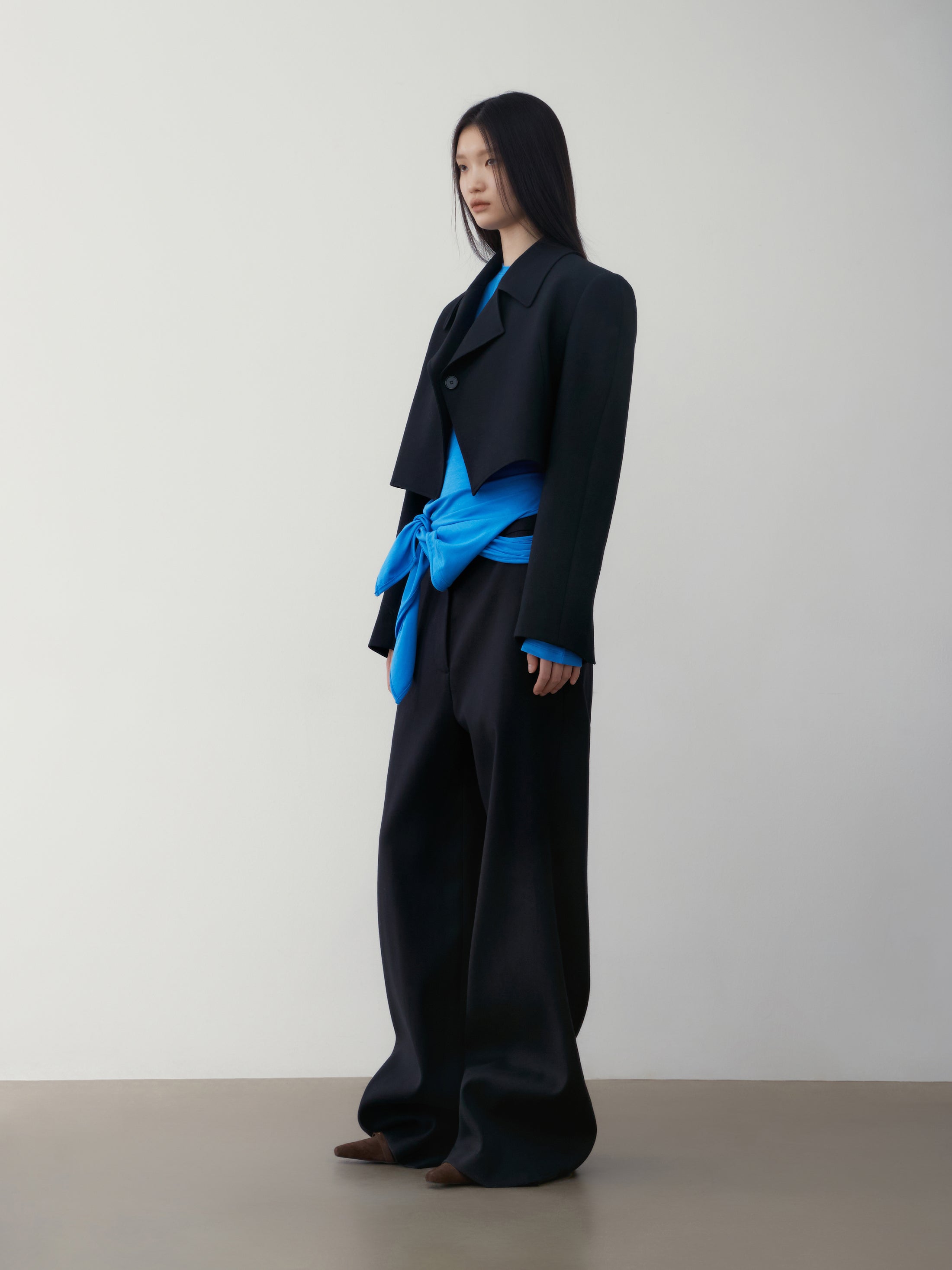 [low_classic] WOOL SHORT JACKET
BLACK