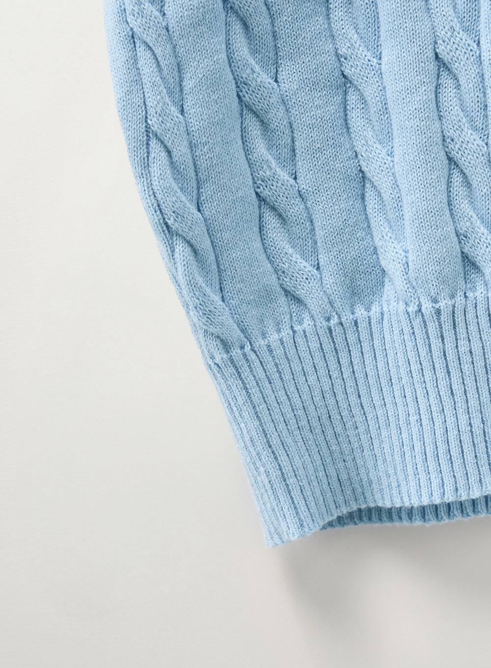 [satur] (W) Cable Crew Neck Half Knit - Sky Blue